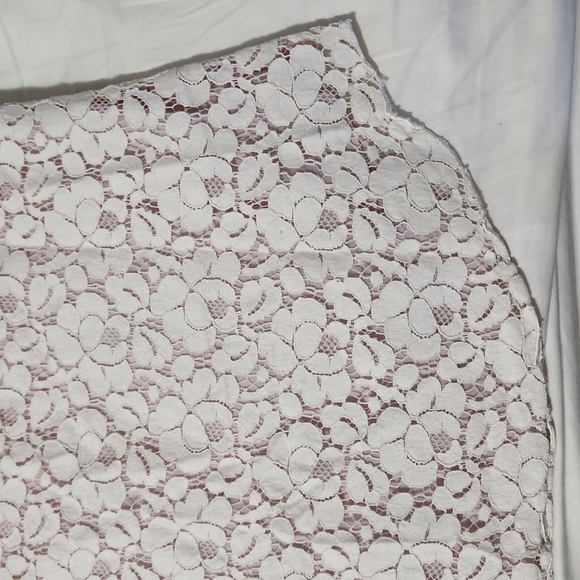 Aritzia Lace Tank XXS - Picture 6 of 7